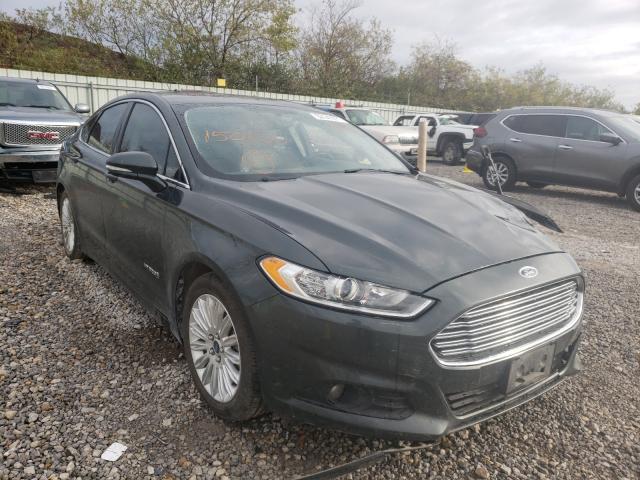 2015 ford fusion se