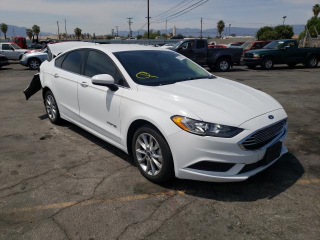 2017 ford fusion se