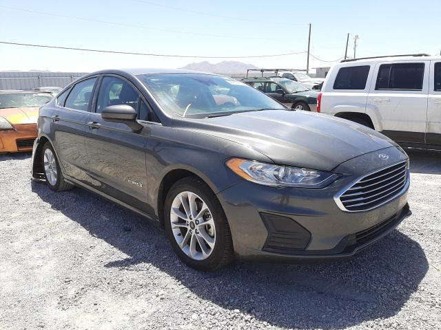 2019 ford fusion se