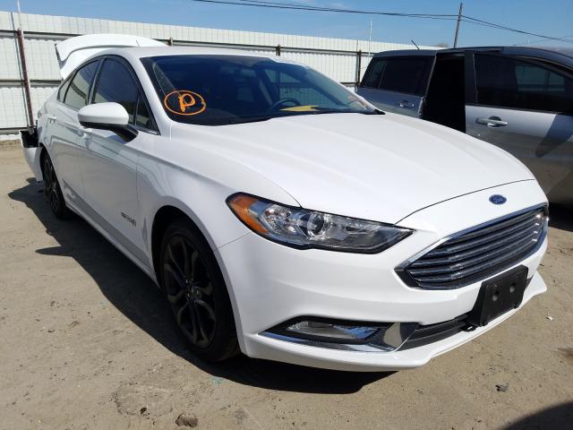 2018 ford fusion se