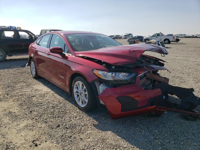2019 ford fusion se