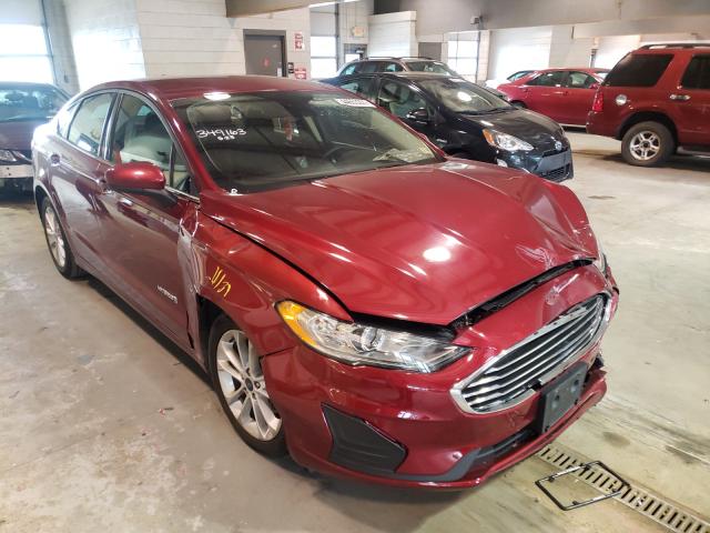 2019 ford fusion se
