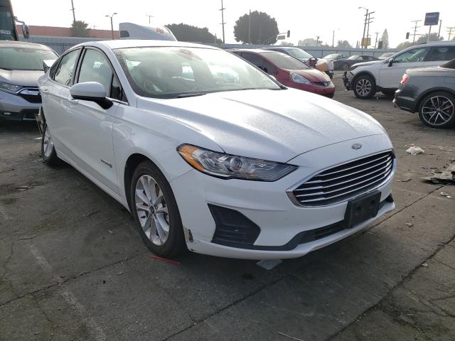 2018 ford fusion se