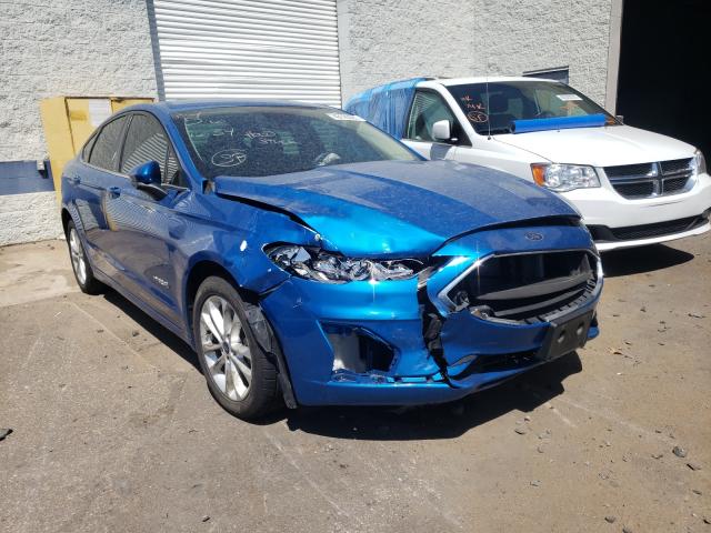 2019 ford fusion se