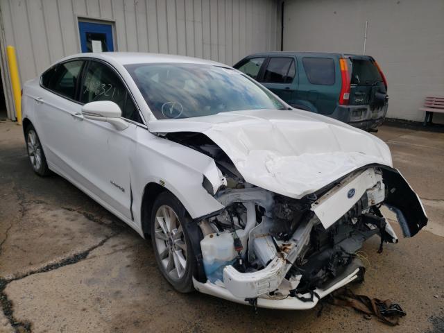 2017 ford fusion se