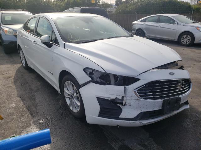 2018 ford fusion se