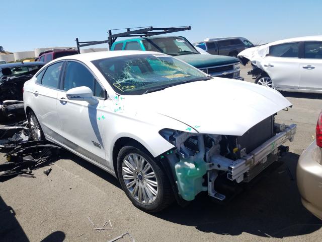 2016 ford fusion se