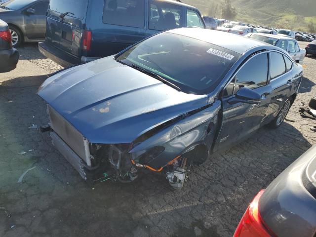 2018 ford fusion se