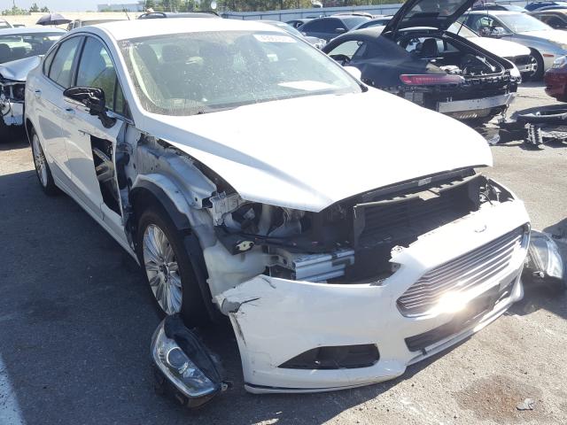 2014 ford fusion se