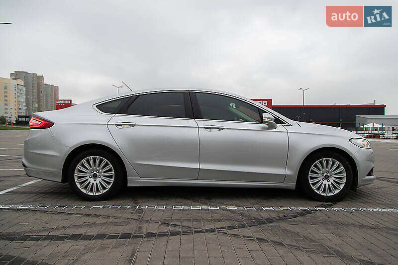 2016 ford fusion