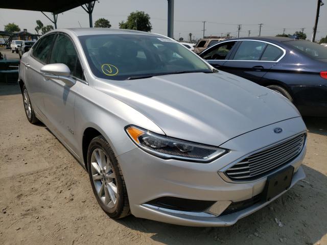 2018 ford fusion se