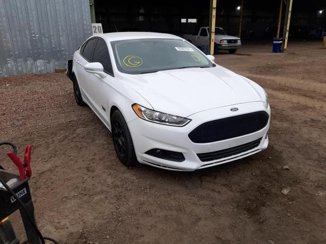 2016 ford fusion se