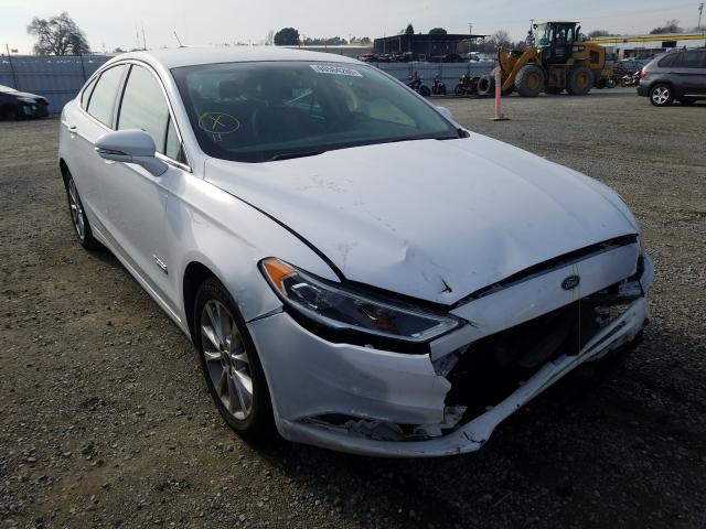 2018 ford fusion se