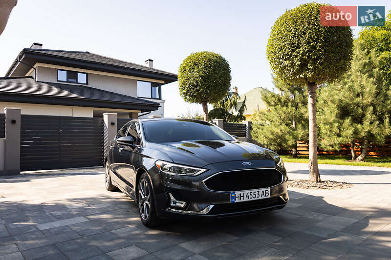 2019 ford fusion