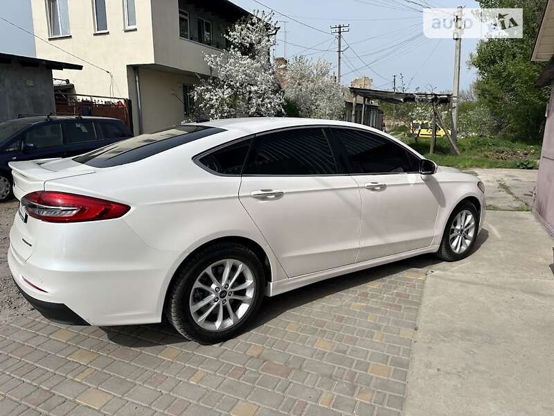 2020 ford fusion