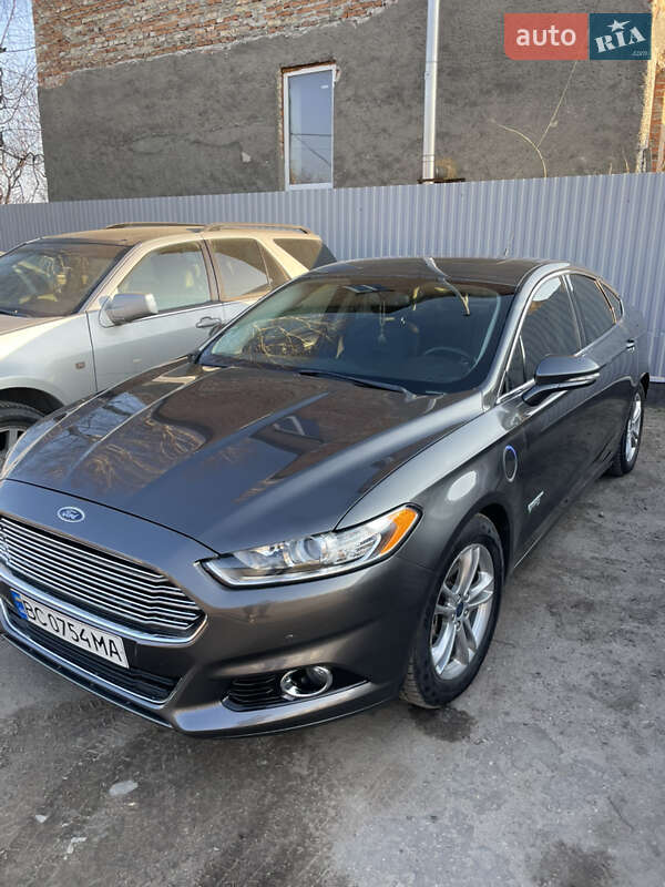 2016 ford fusion