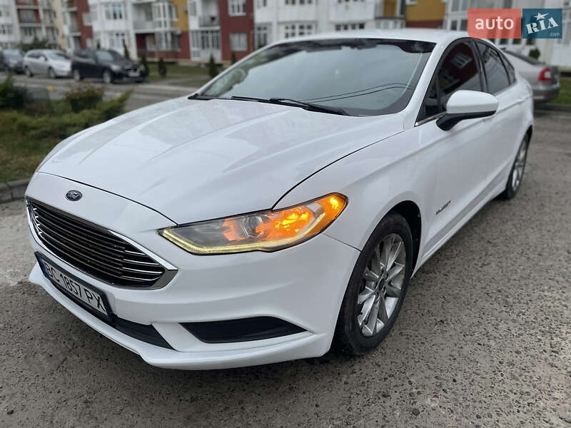 2017 FORD Fusion