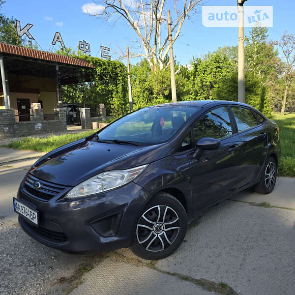2012 ford fiesta