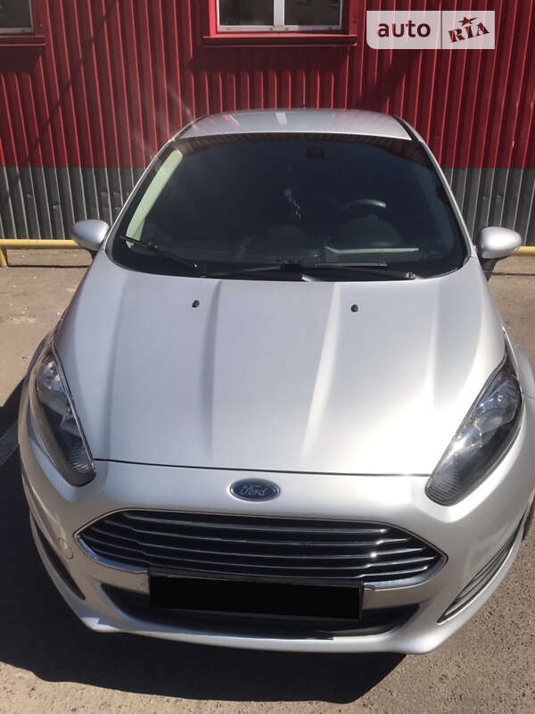 2014 ford fiesta