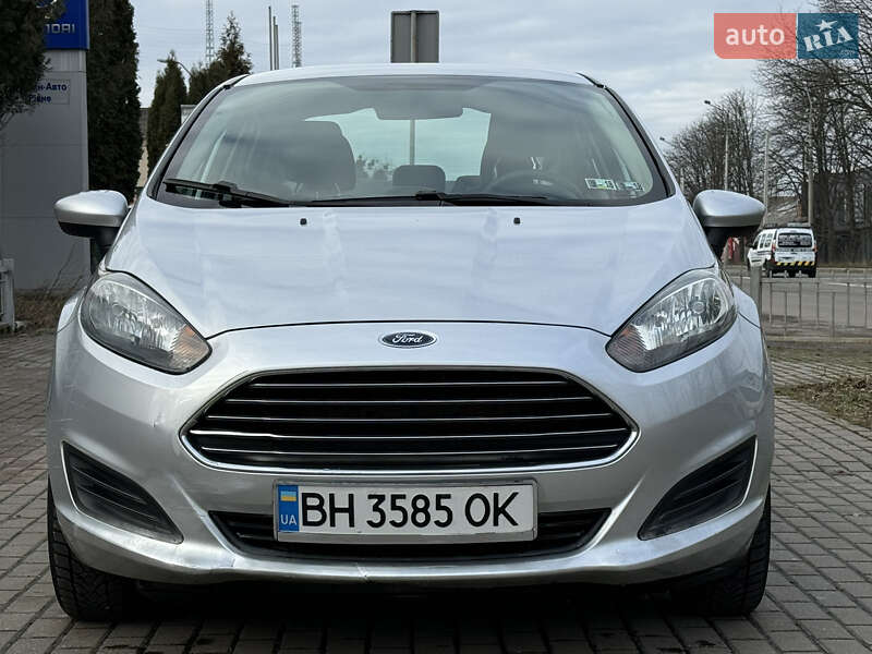 2015 ford fiesta