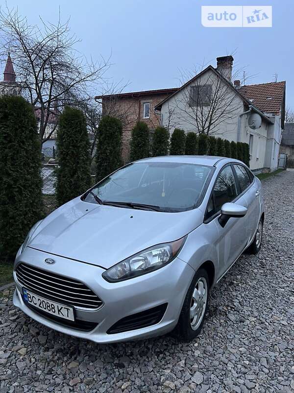 2016 ford fiesta
