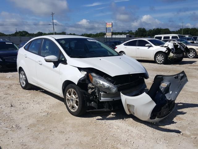 2015 ford fiesta se