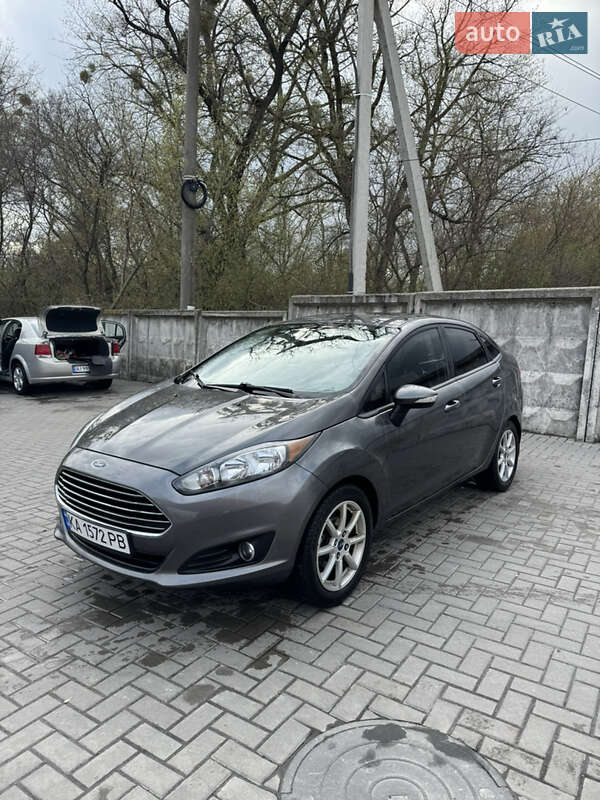 2015 ford fiesta