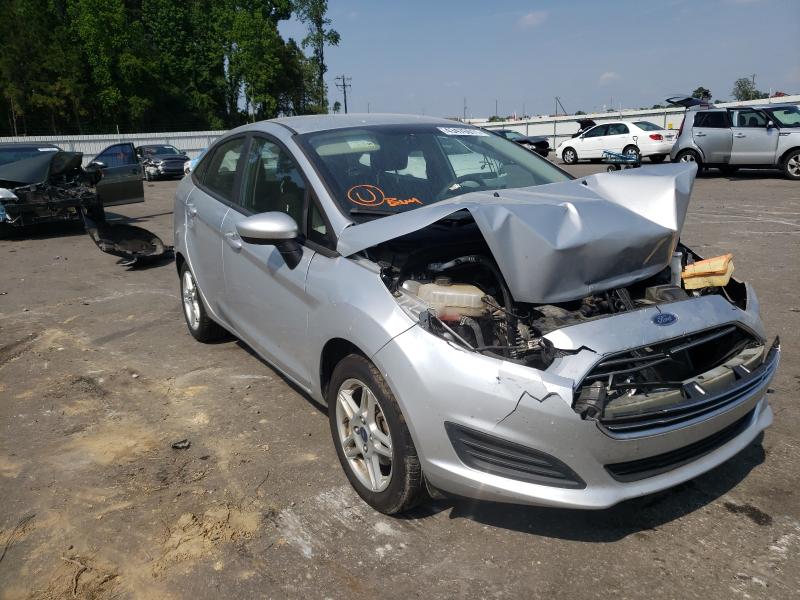 2017 ford fiesta se