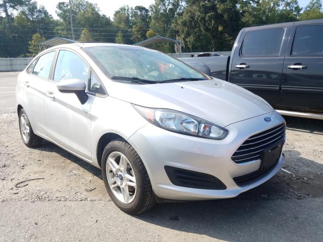 2017 ford fiesta se
