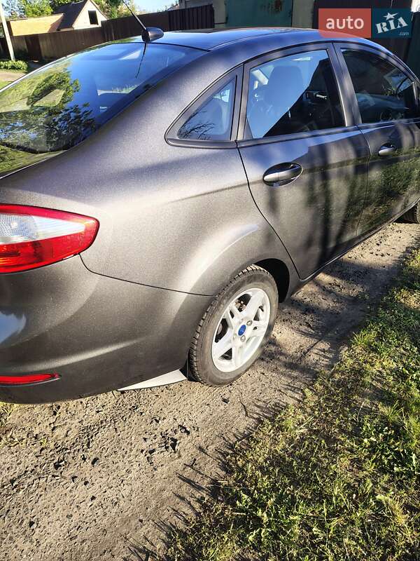 2017 ford fiesta