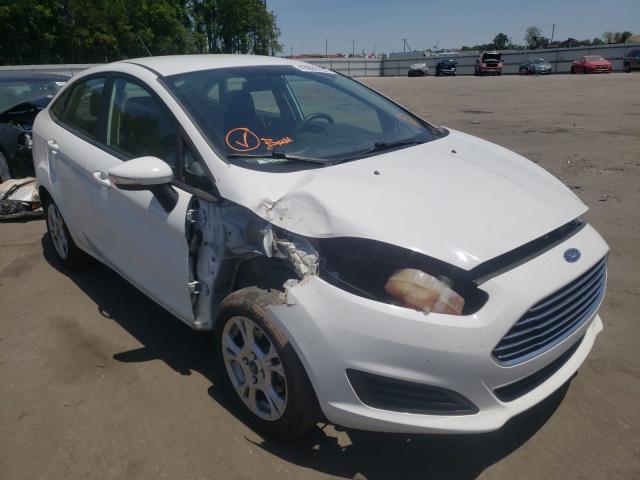 2015 ford fiesta se