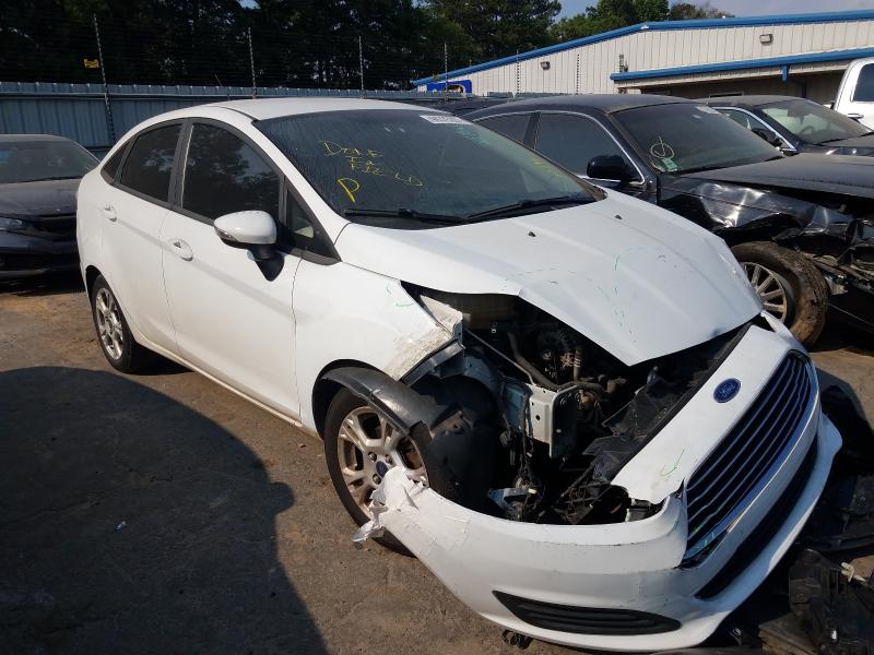 2015 ford fiesta se