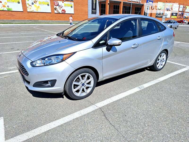 2019 ford fiesta