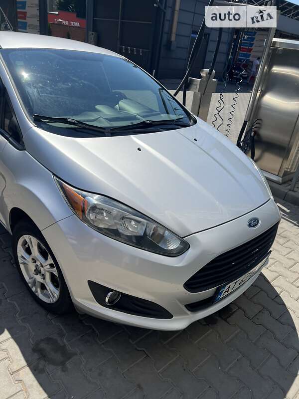 2015 ford fiesta