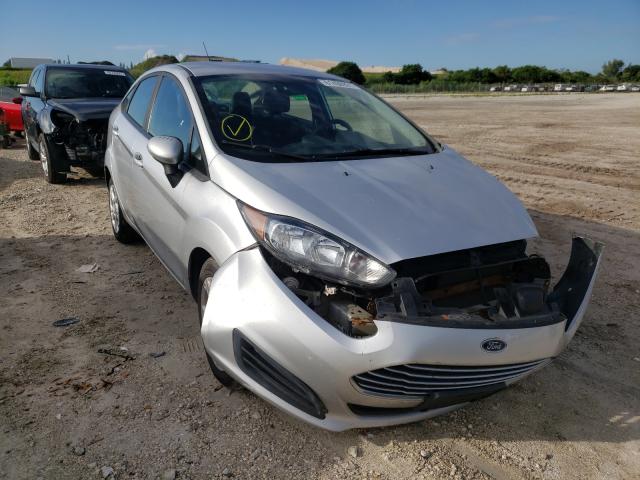 2015 ford fiesta