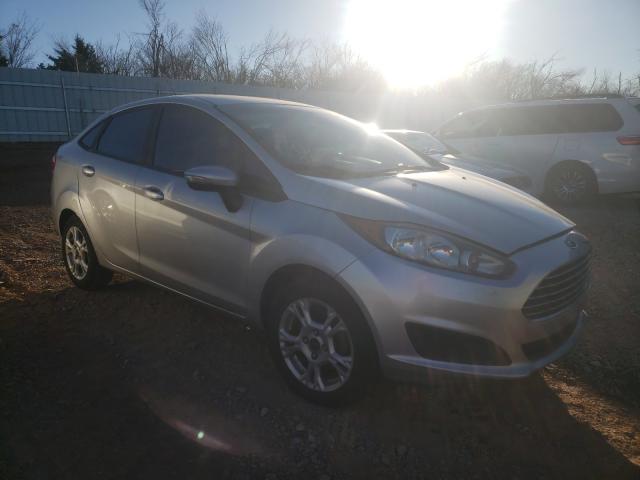 2015 ford fiesta se