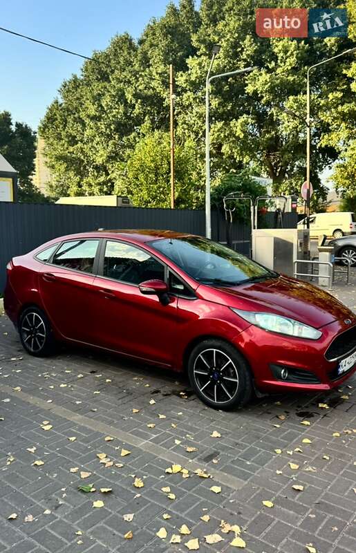 2016 ford fiesta