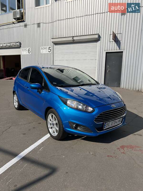 2017 FORD Fiesta