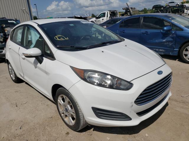 2015 ford fiesta se