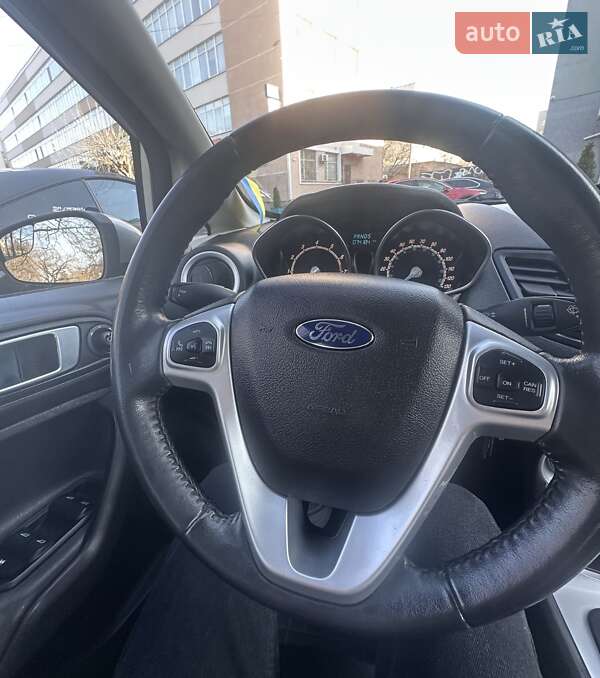 2016 ford fiesta