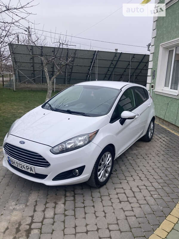 2013 ford fiesta