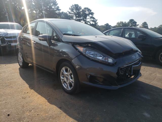 2015 ford fiesta se