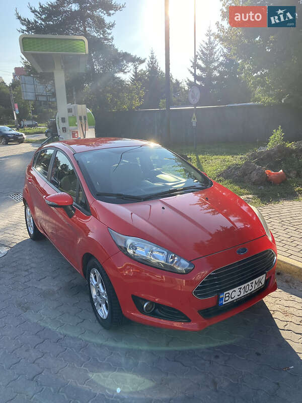 2014 ford fiesta