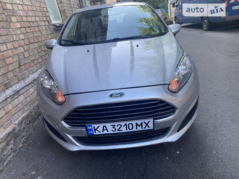 2019 ford fiesta