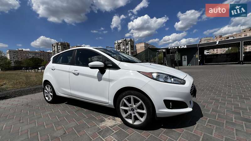 2019 ford fiesta