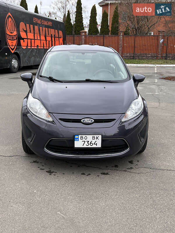 2012 ford fiesta