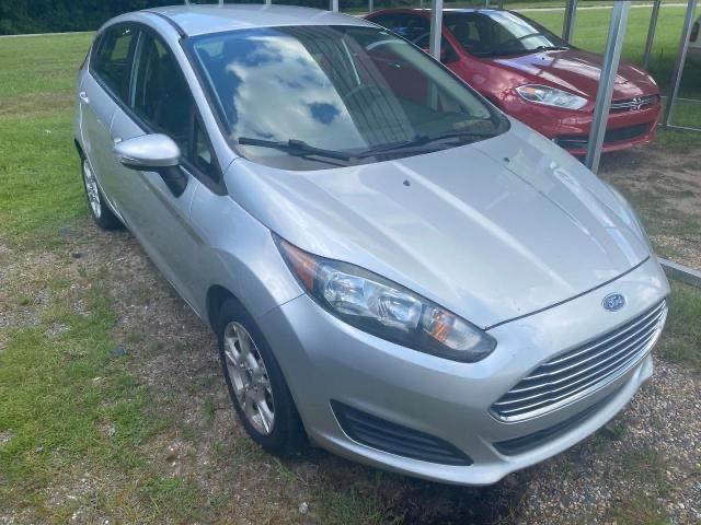 2014 ford fiesta se