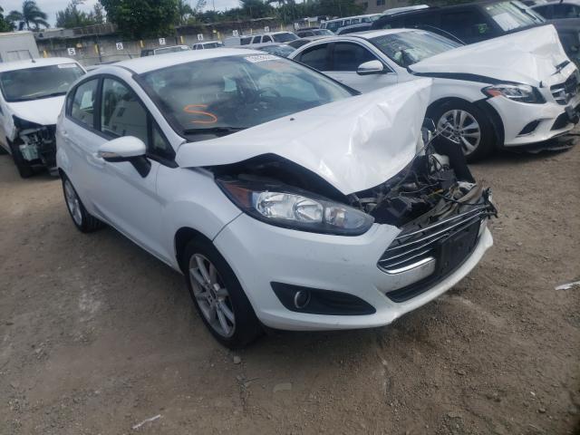 2015 ford fiesta se