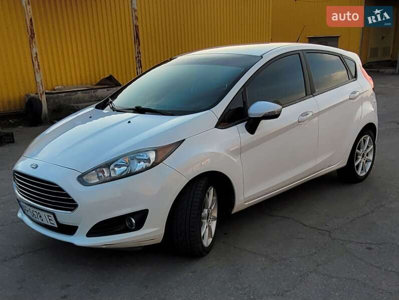 2016 ford fiesta