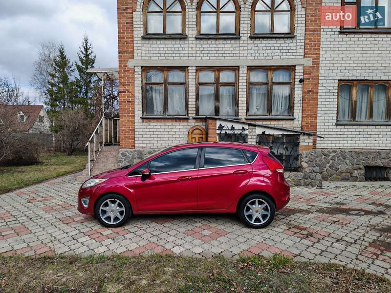 2011 ford fiesta